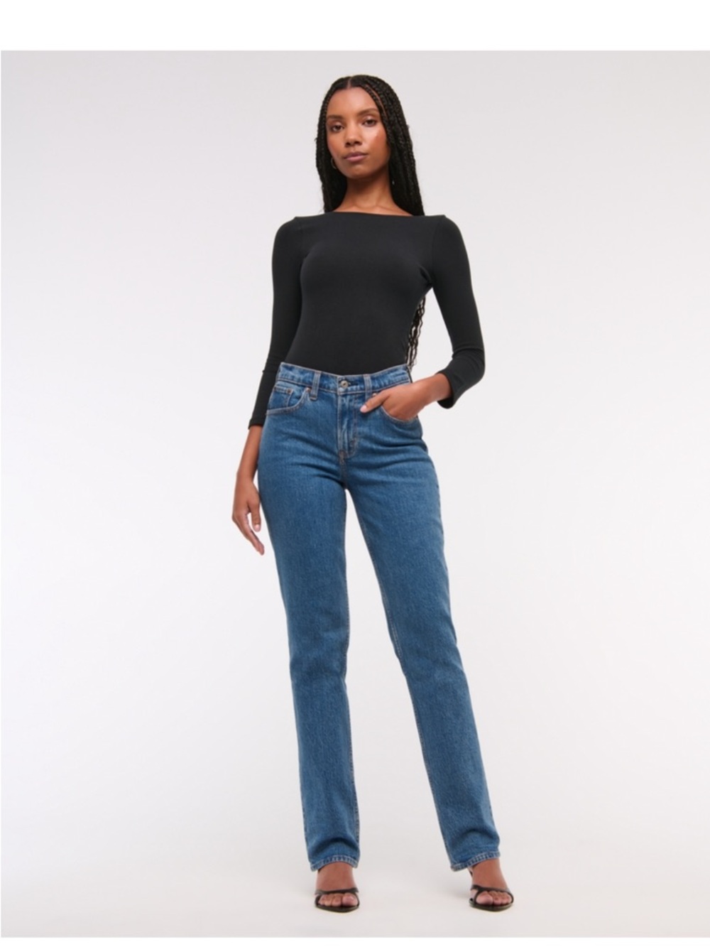 A&F Curve Love Mid Rise 90s Straight Jean
